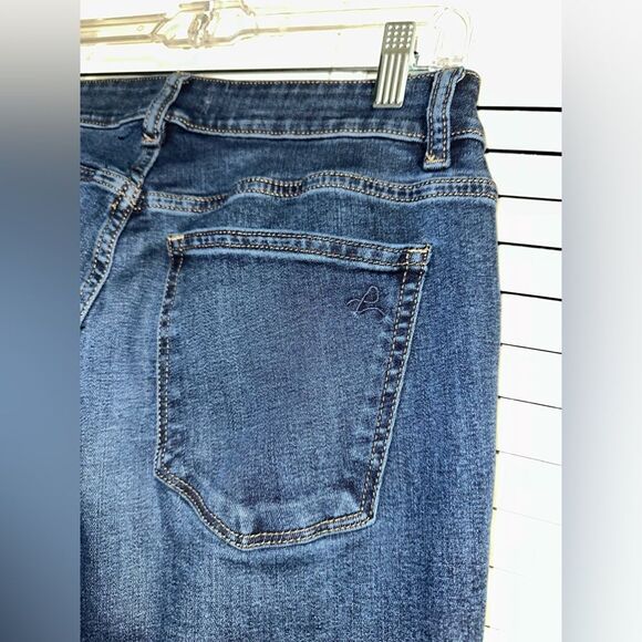 DL1961 Women's  Emma Low Rise Instasculpt Skinny Size 28 - Picture 7 of 12